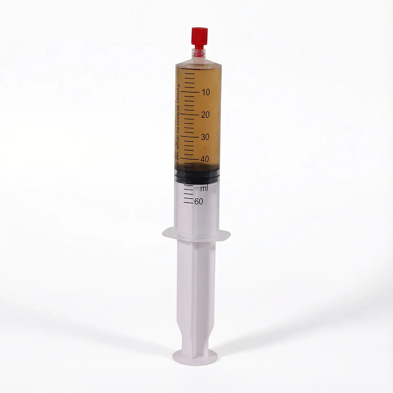 מזרק 10 מ"ל המכיל תרבית נוזלית עם נבגי פטריות